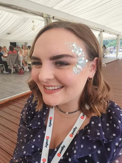 glitter bar 18 glitter bar 18